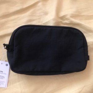 NWT Lululemon Black Belt Bag